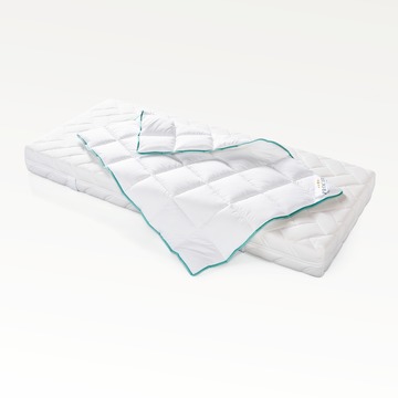 Kinderbetten-Set Aloe Vera mit Kissen 40x60cm und Steppbett 100x135cm